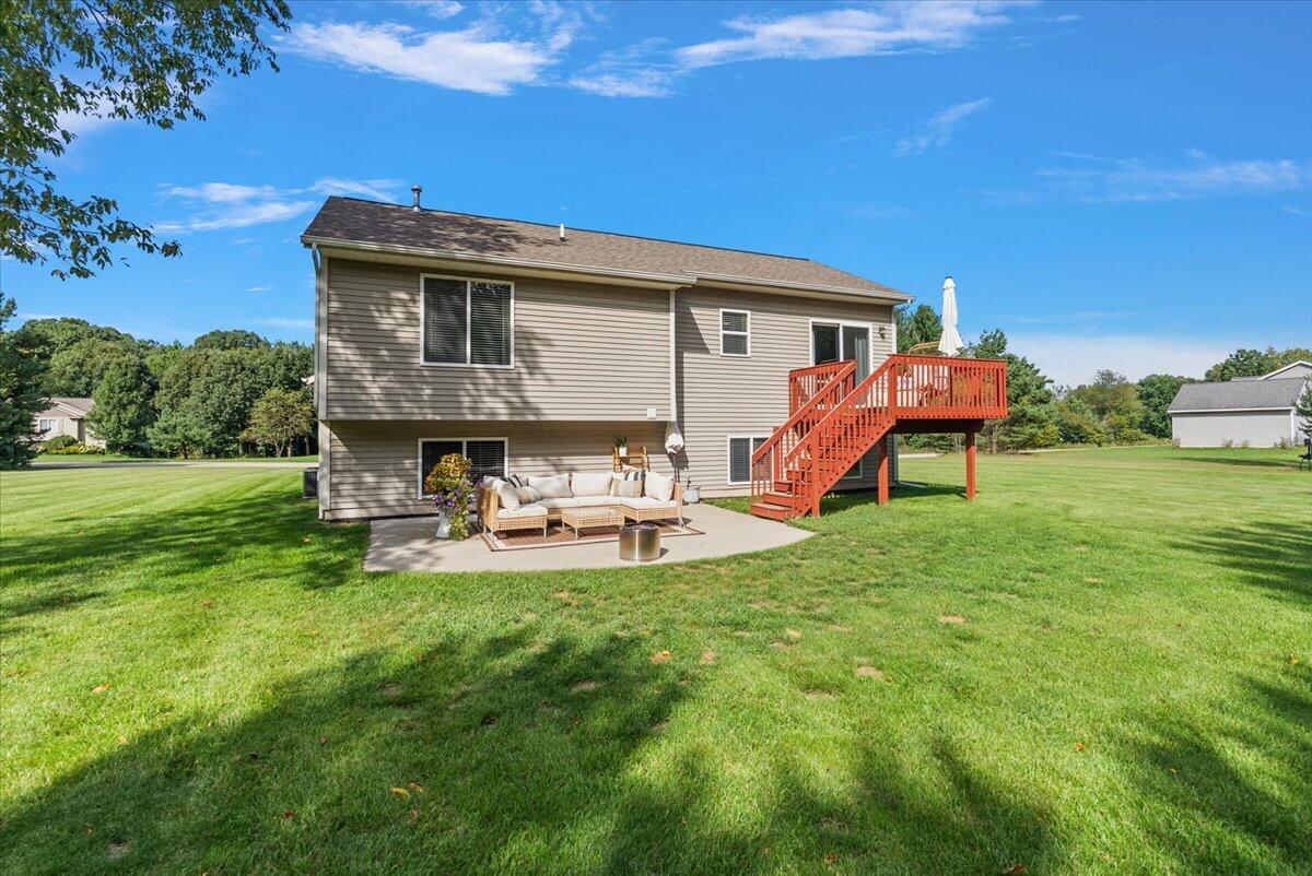 6880 Pinestead Court