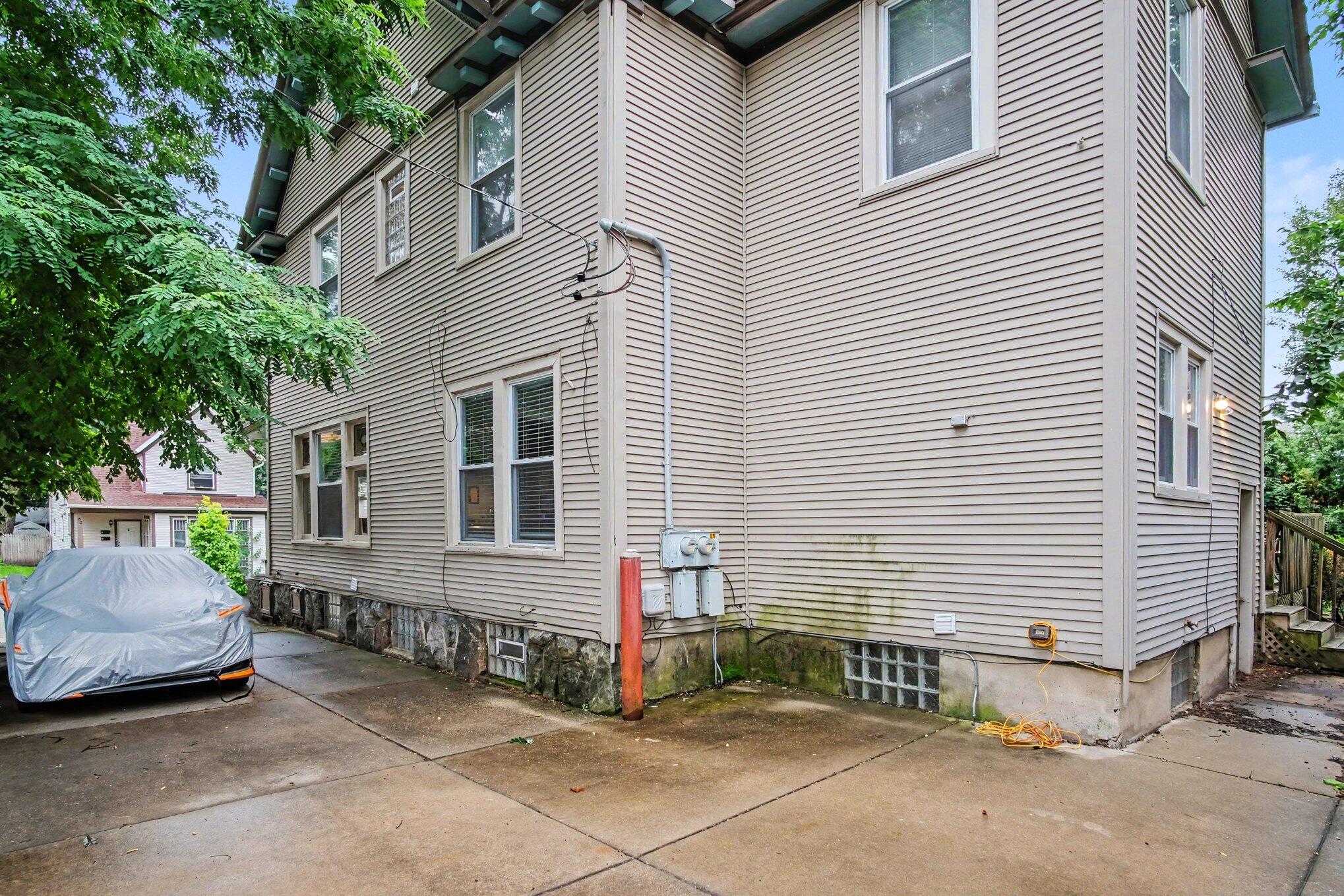59-61 Grand Avenue NE