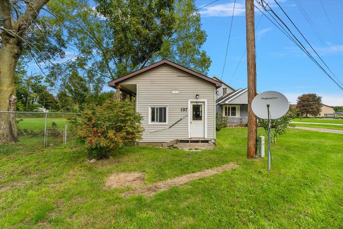 201 E Battle Creek Street