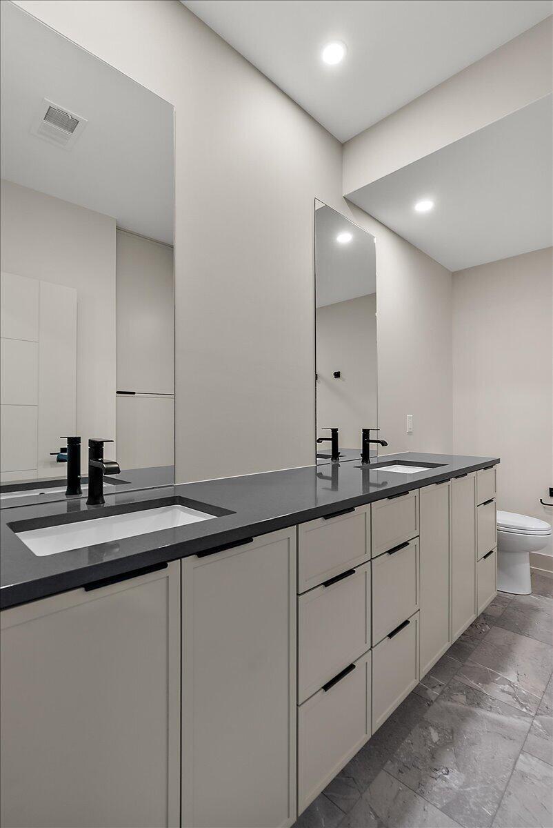 312 Ottogan Hills Court