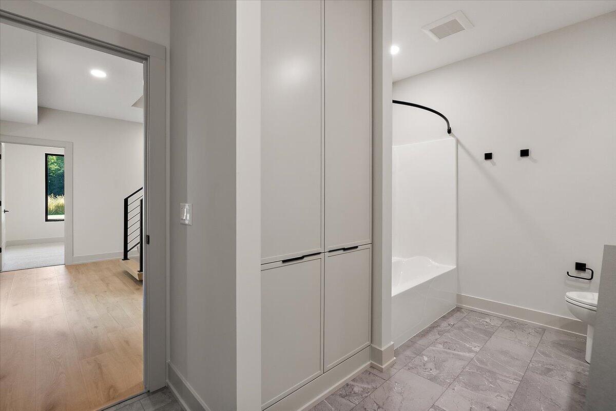 312 Ottogan Hills Court
