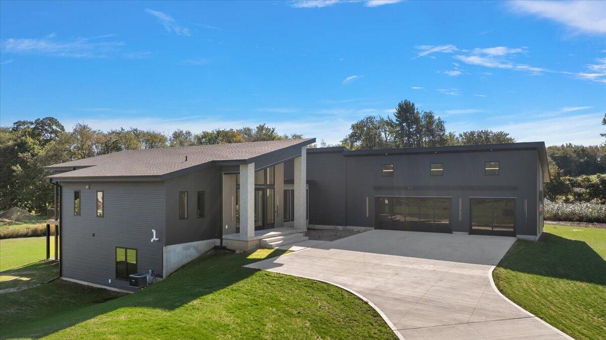 312 Ottogan Hills Court