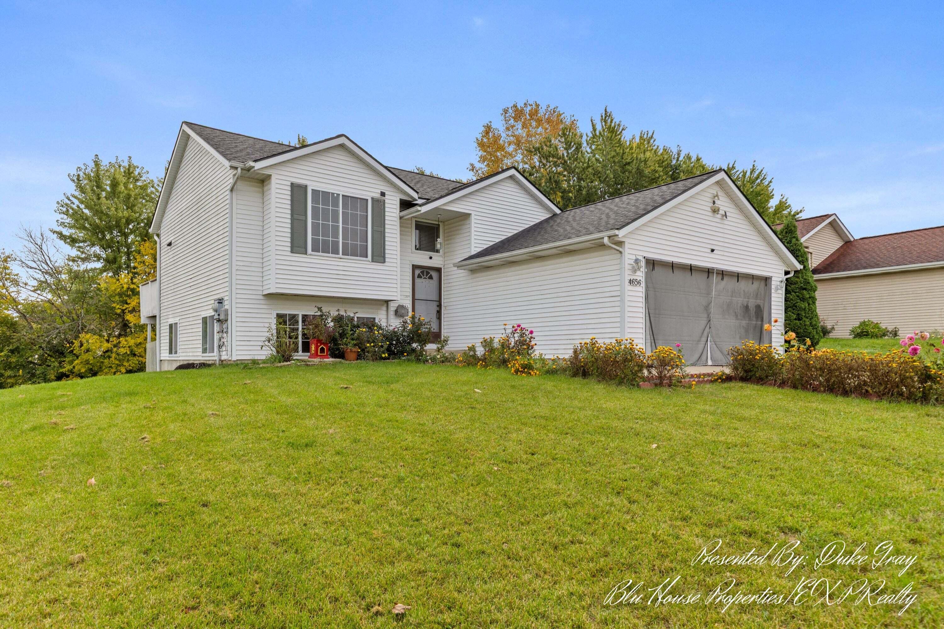 4656 Crosswinds SE