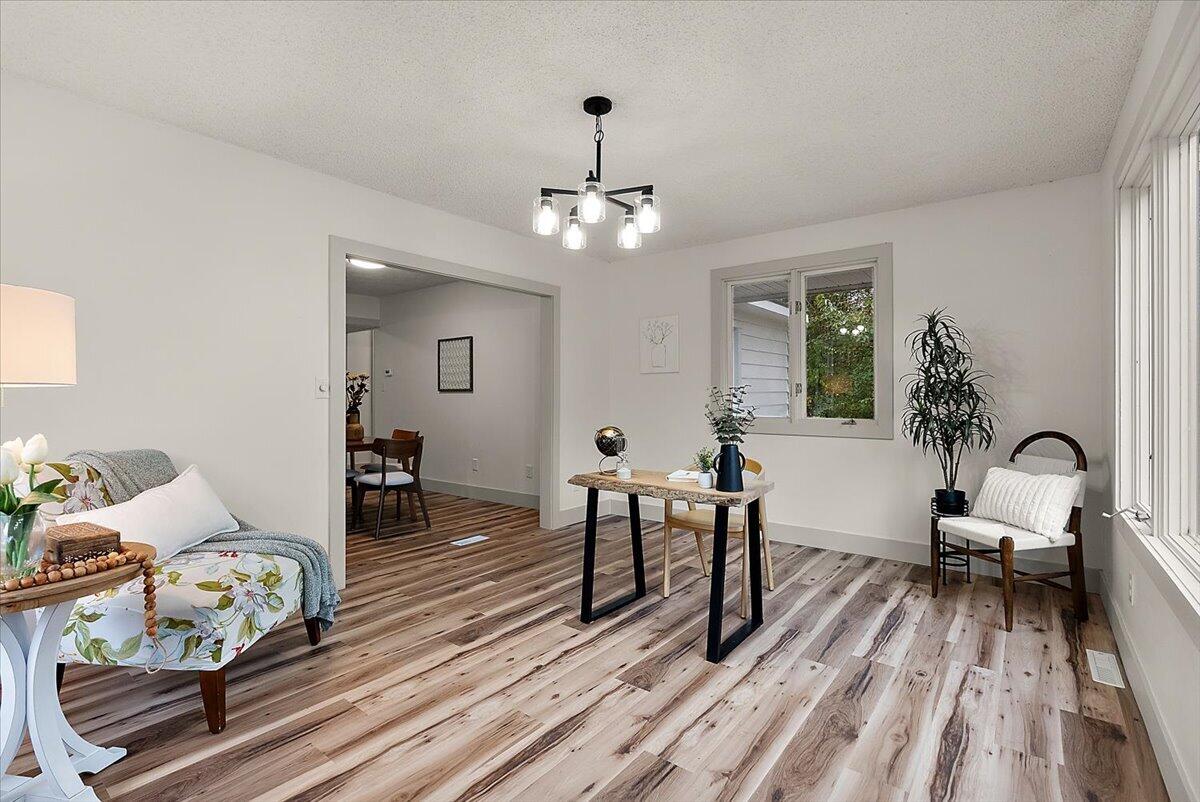 1285 W Mcmillan Road