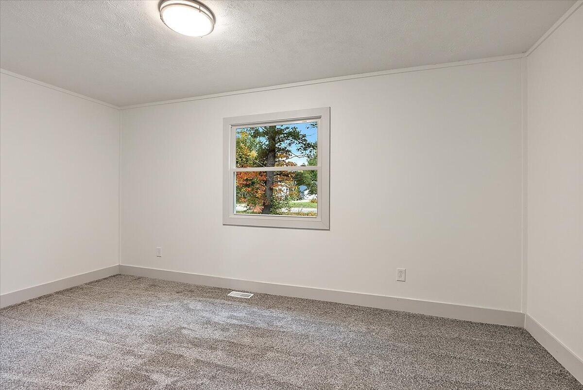 1285 W Mcmillan Road
