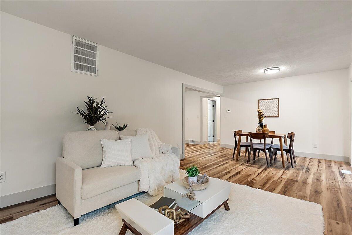 1285 W Mcmillan Road