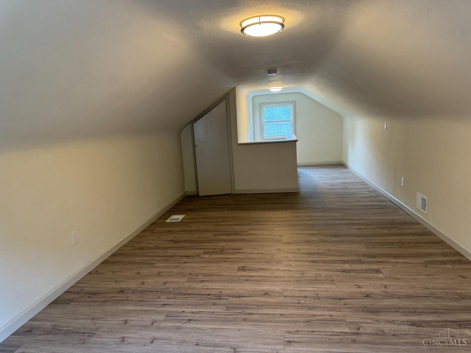 2488 Dunaway Court