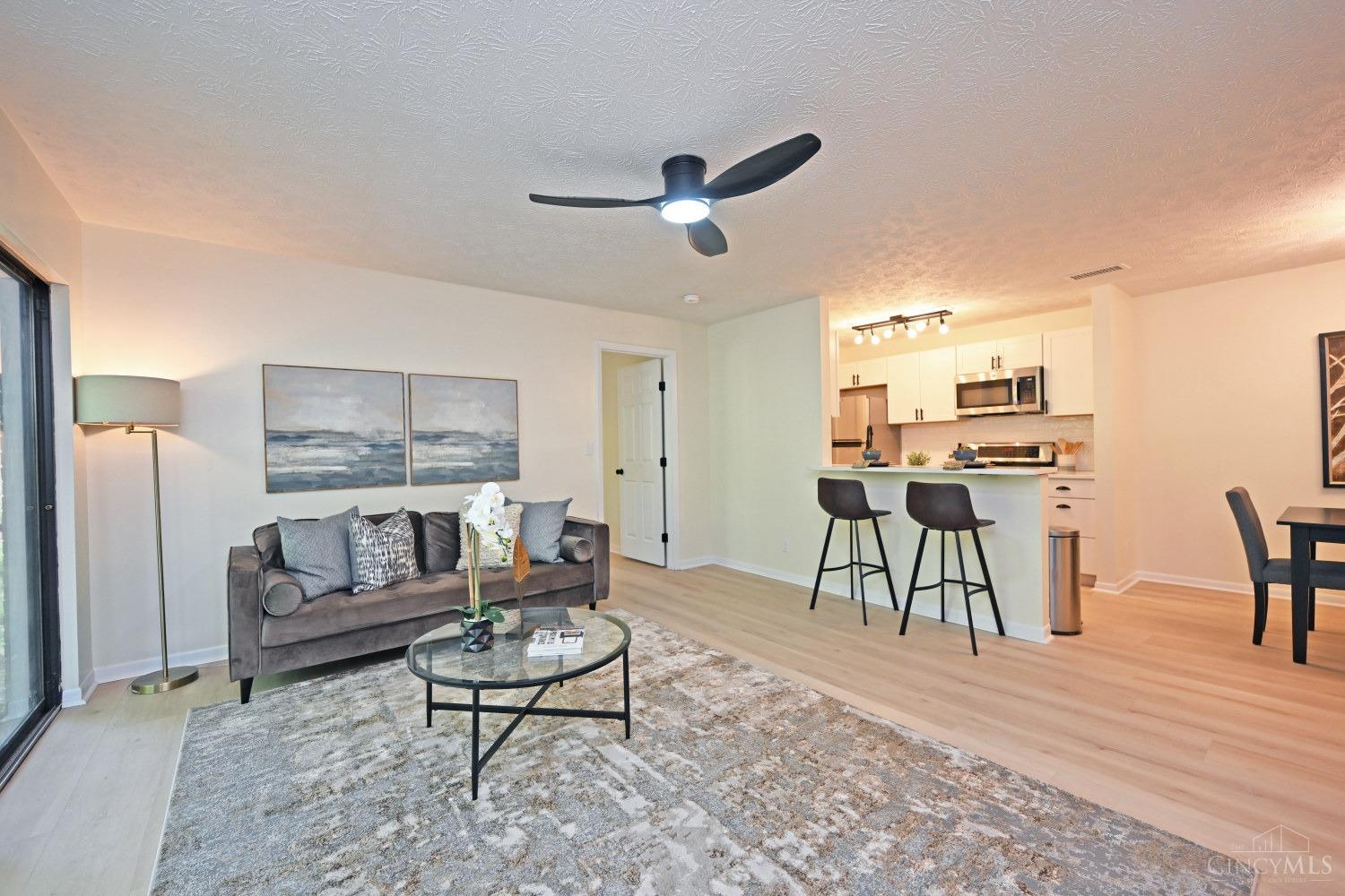 1544 W Galbraith Road 405