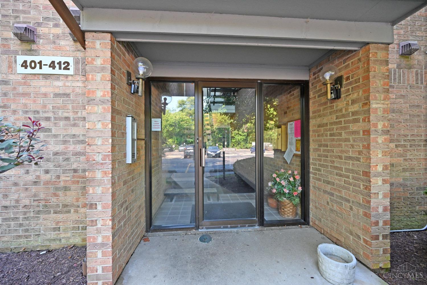 1544 W Galbraith Road 405