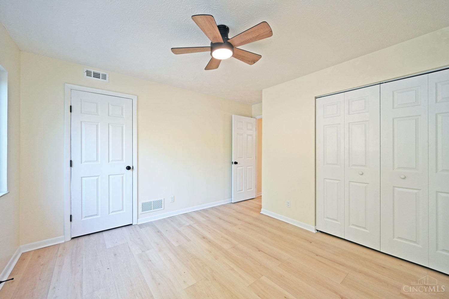 1544 W Galbraith Road 405