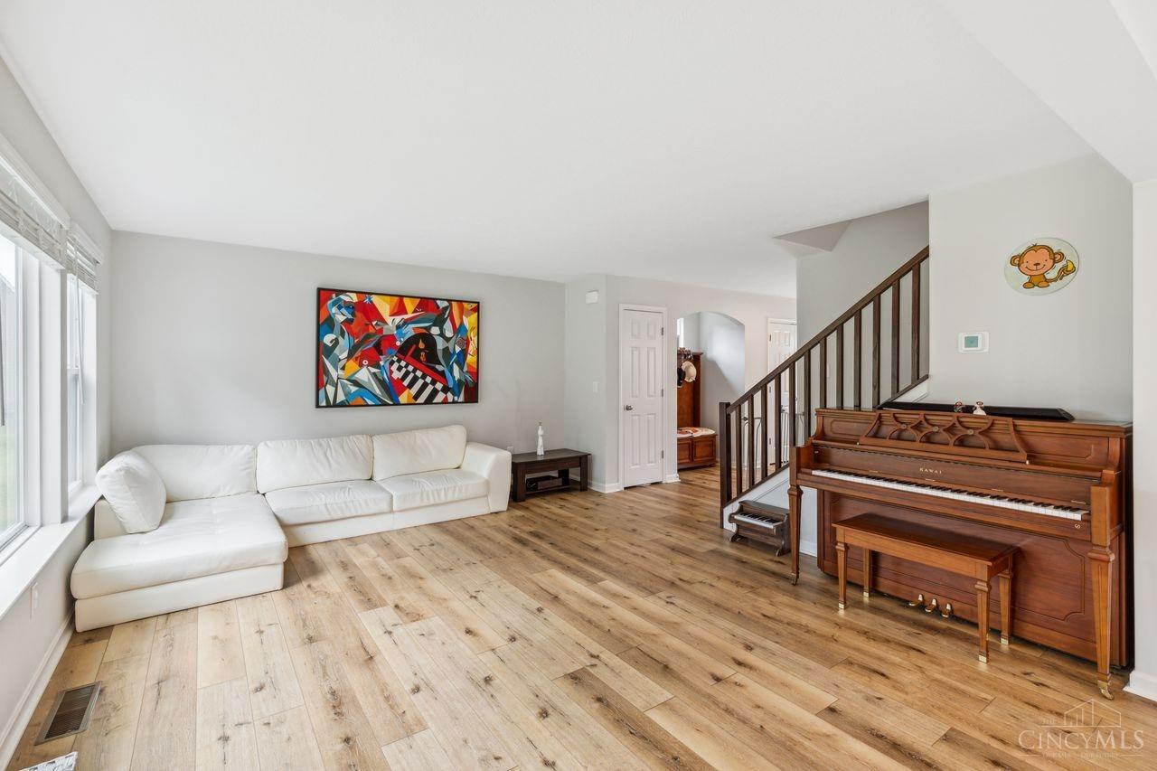 3989 Cypress Court