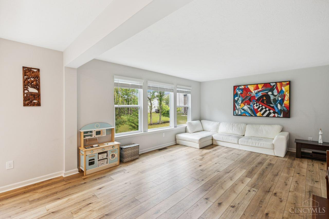 3989 Cypress Court