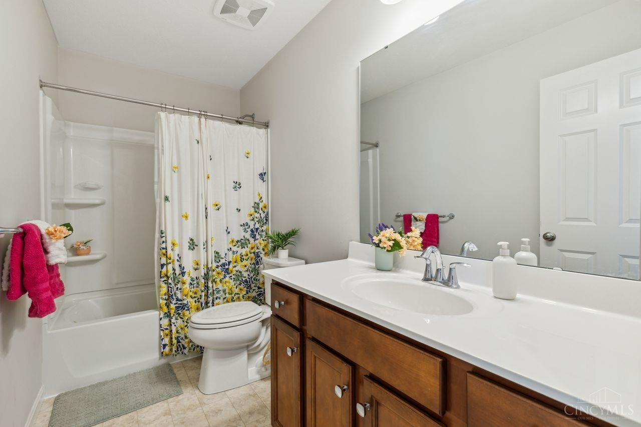 3989 Cypress Court