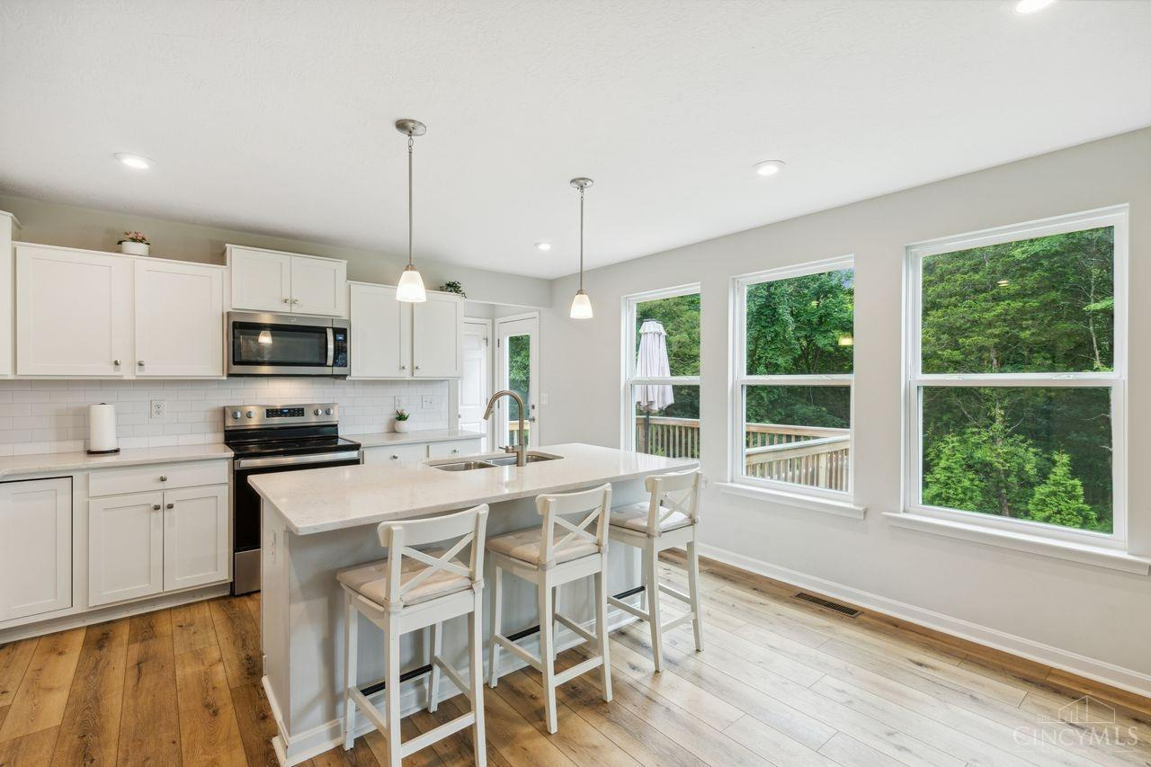 3989 Cypress Court
