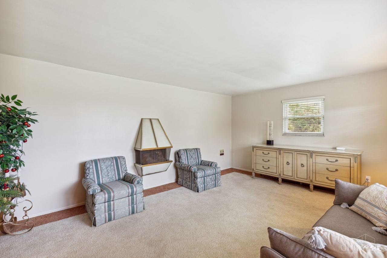 103 Riddle Road