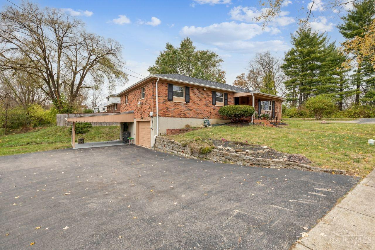 103 Riddle Road
