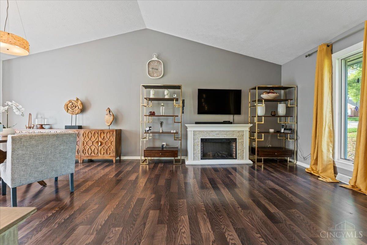 2874 Cyclorama Drive