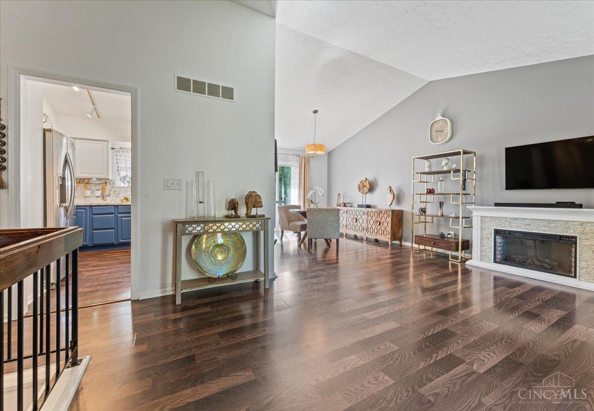 2874 Cyclorama Drive