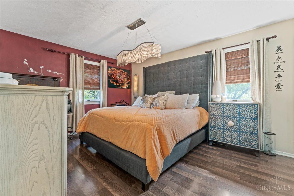 2874 Cyclorama Drive