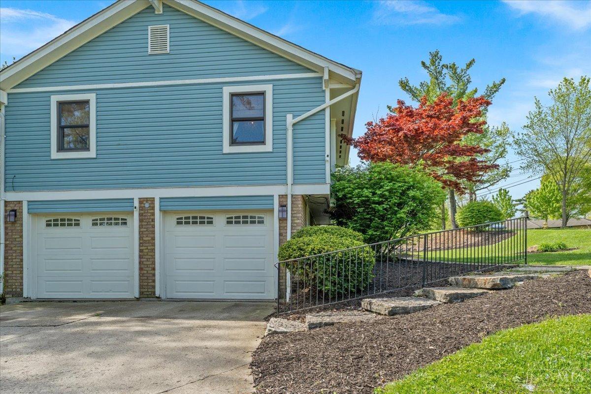 2874 Cyclorama Drive