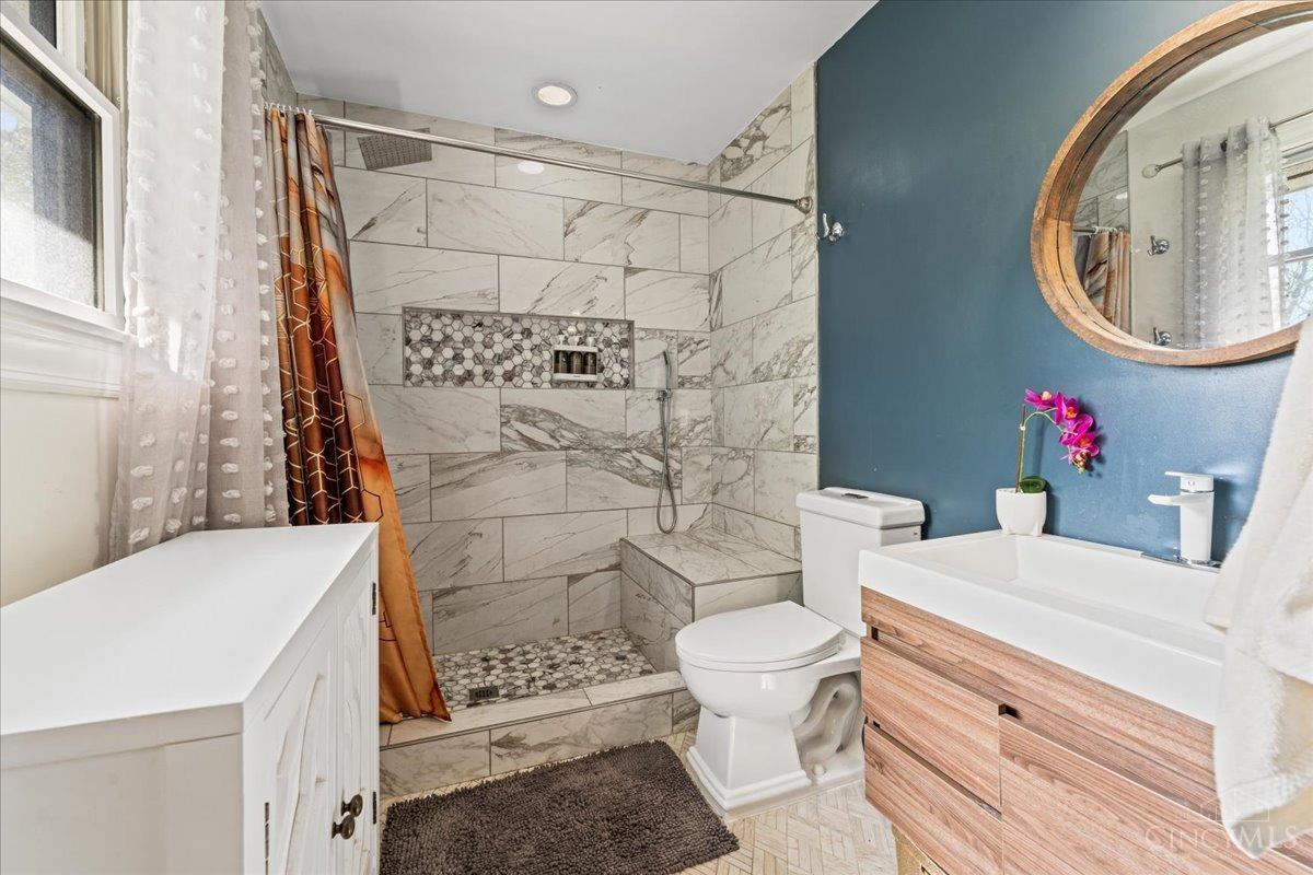 2874 Cyclorama Drive