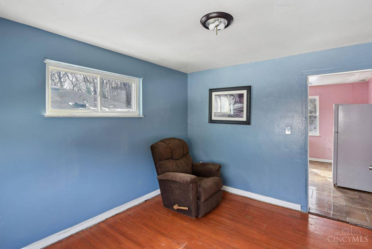 2183 Westwood Northern Boulevard