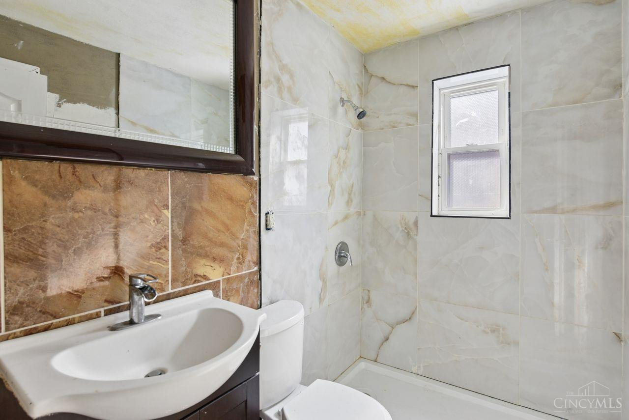 2183 Westwood Northern Boulevard