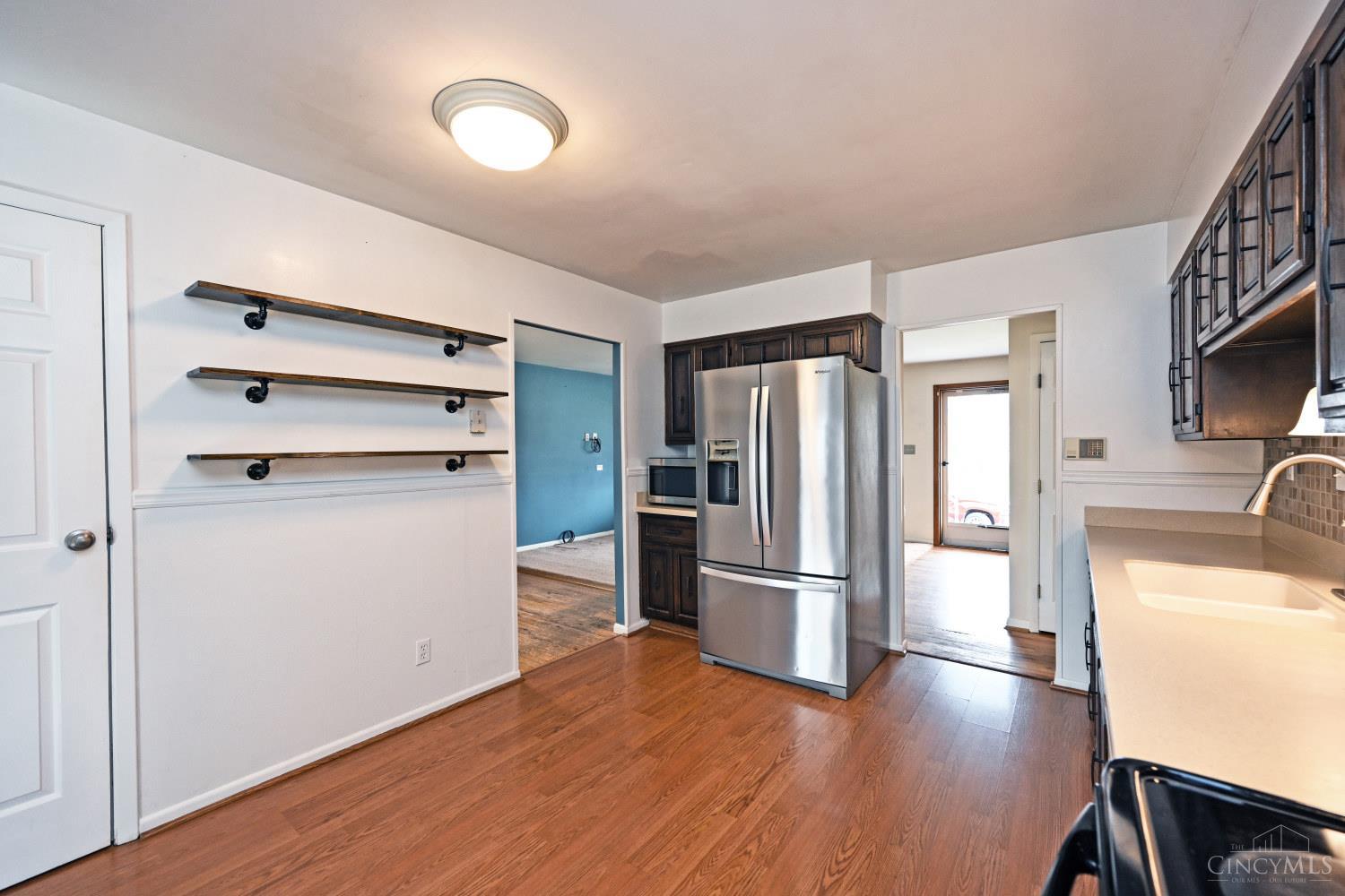 5467 Starcrest Drive