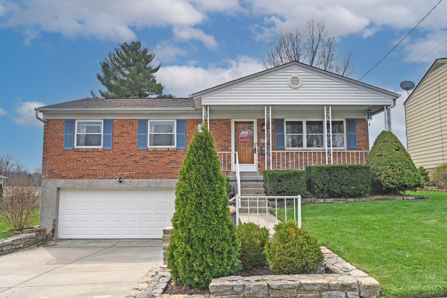 5467 Starcrest Drive