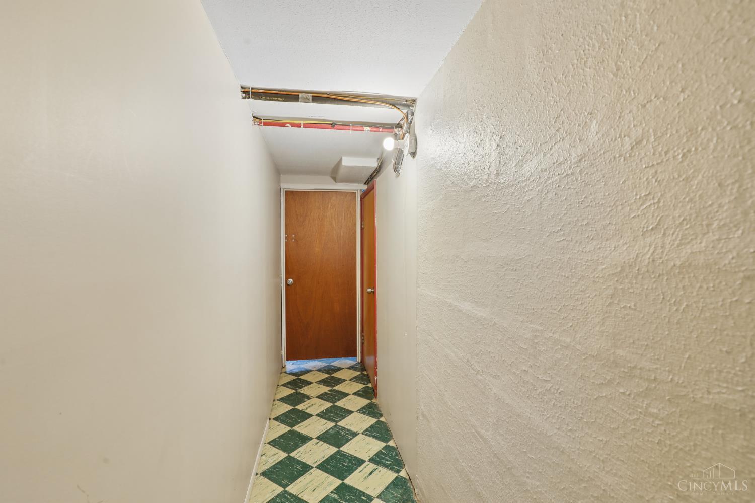 4384 Yakima Court