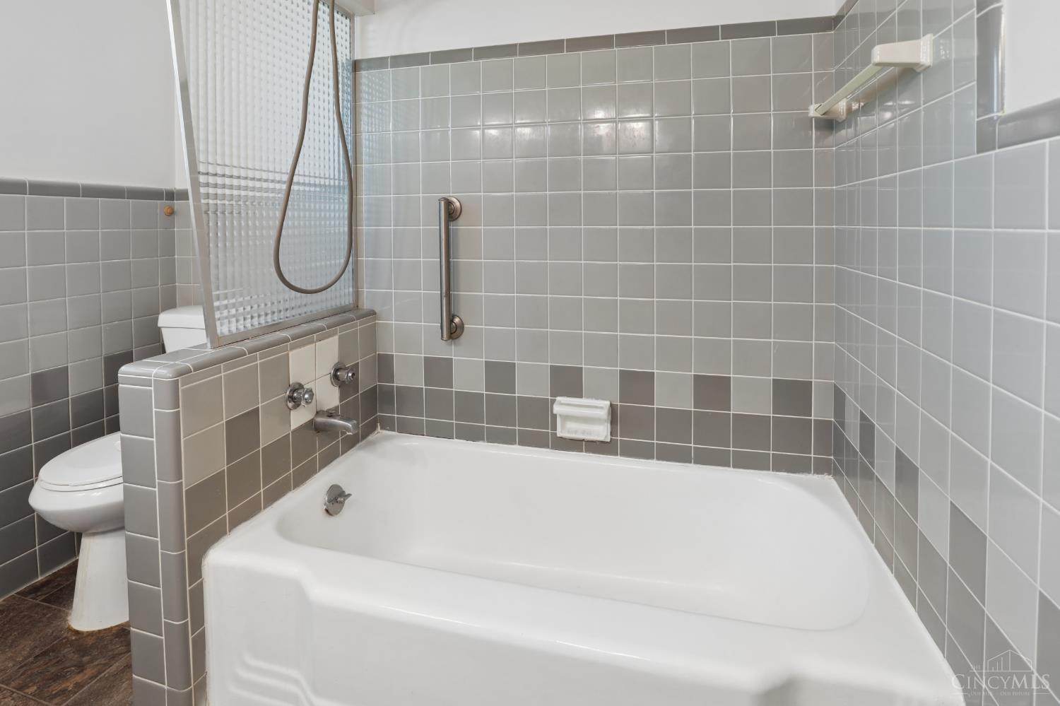 4384 Yakima Court