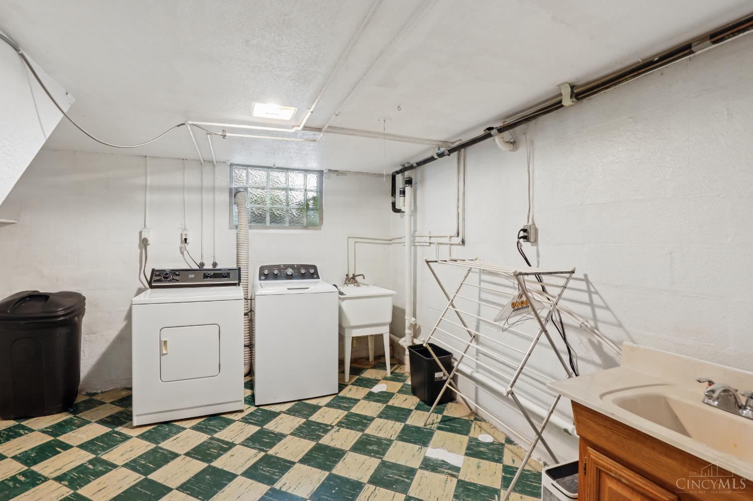 4384 Yakima Court