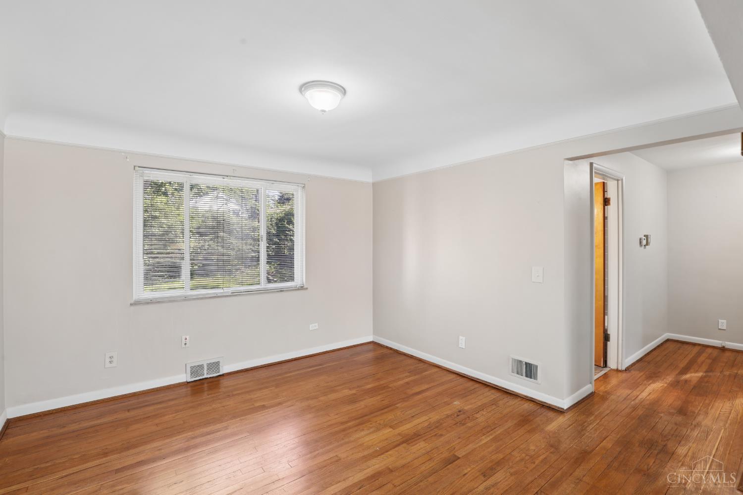 4384 Yakima Court