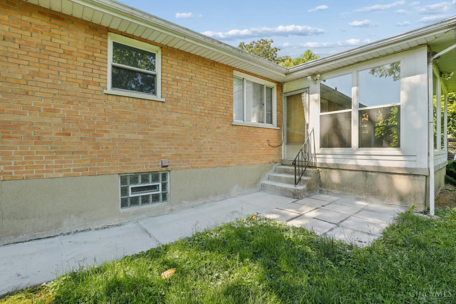 4384 Yakima Court