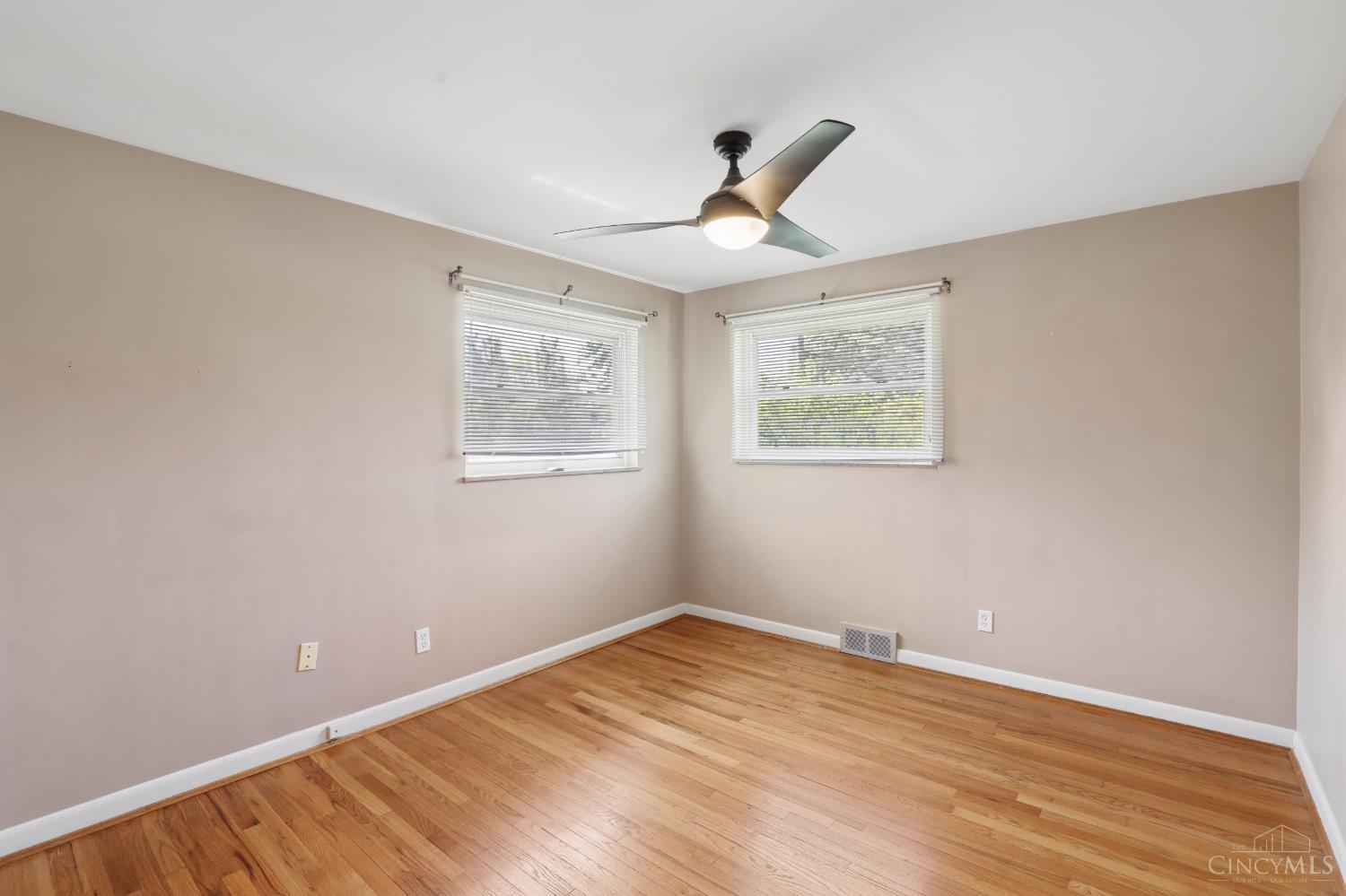 4384 Yakima Court
