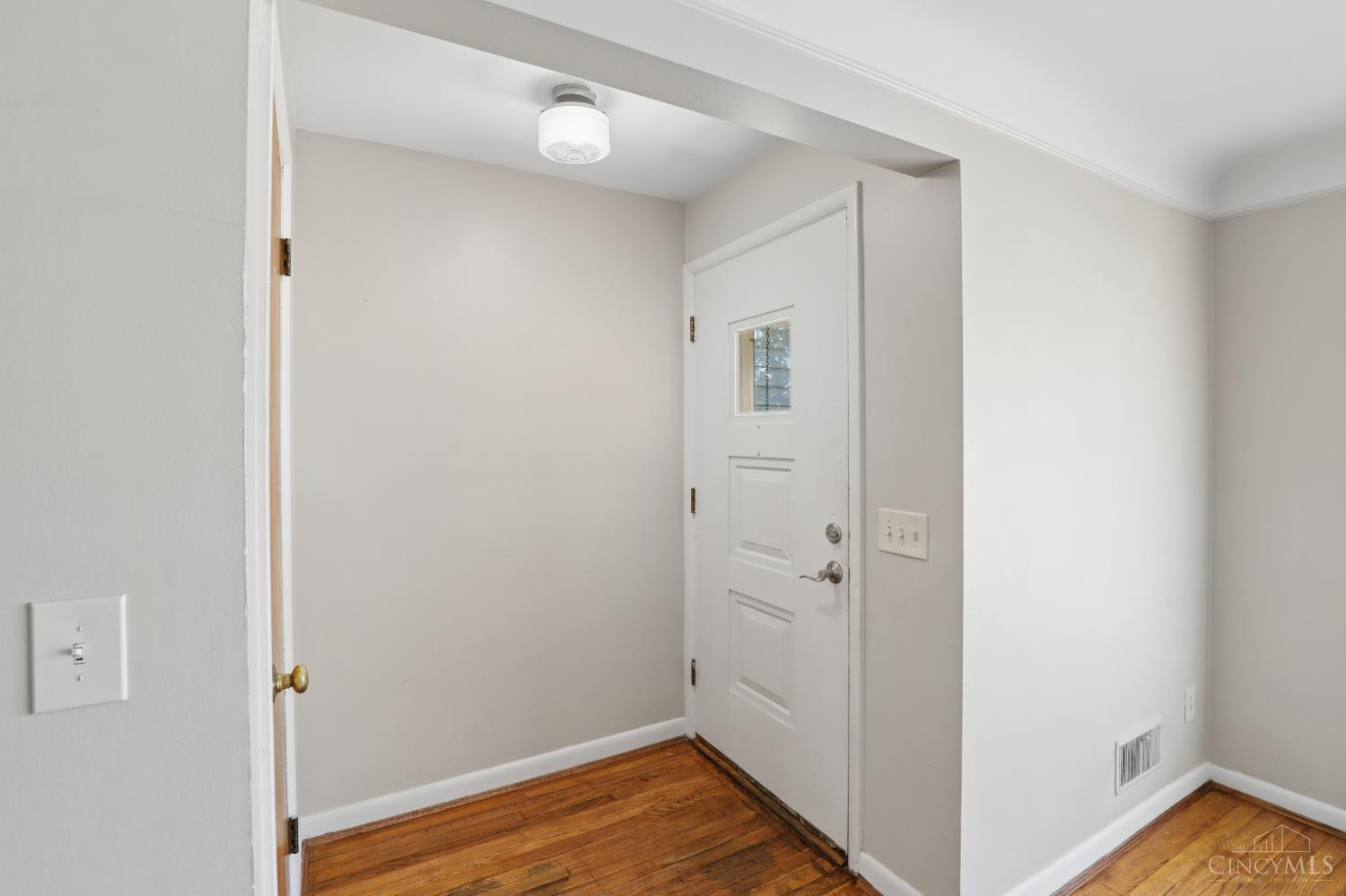 4384 Yakima Court