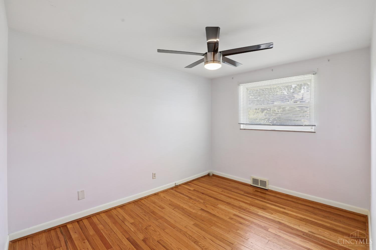 4384 Yakima Court
