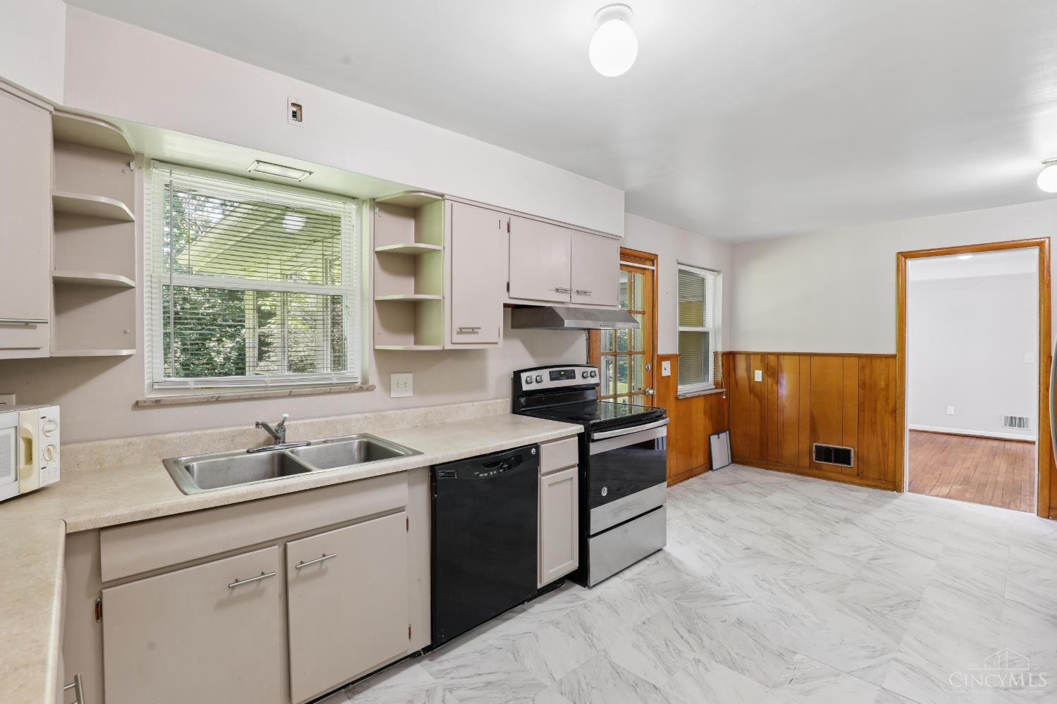 4384 Yakima Court