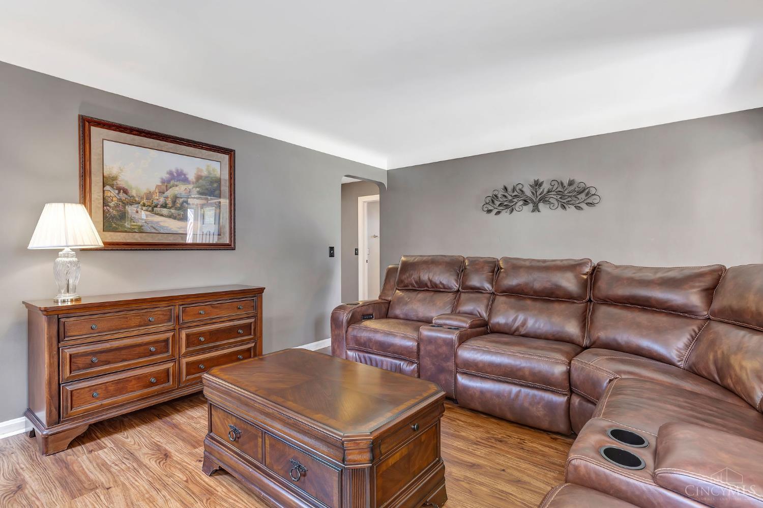 6943 Rob Vern Drive