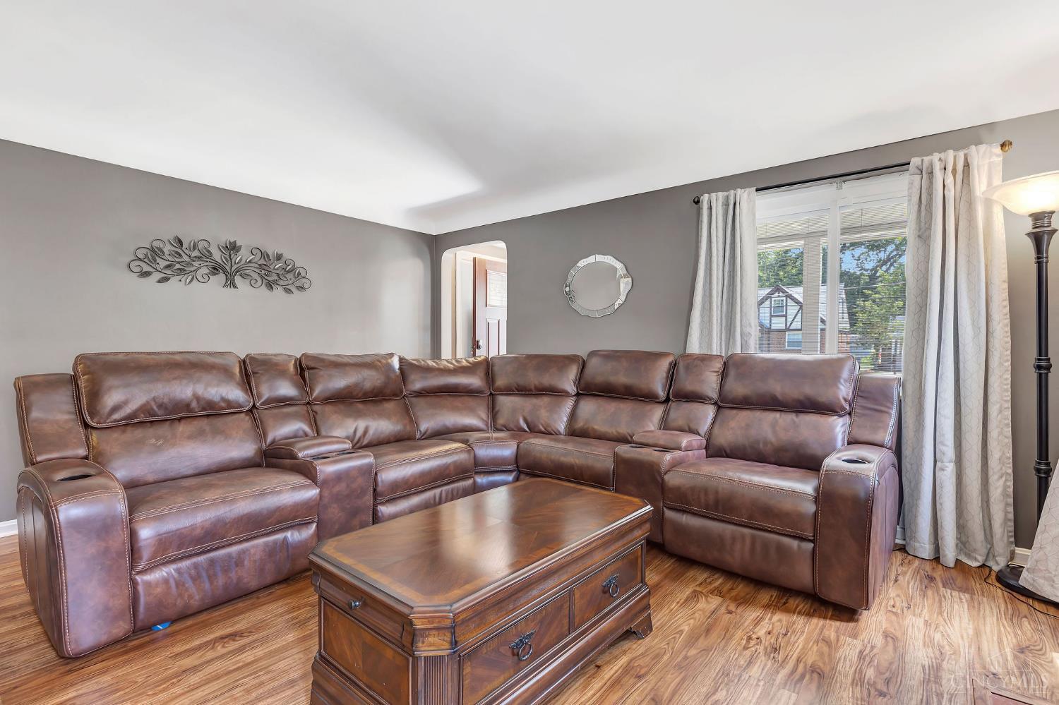 6943 Rob Vern Drive