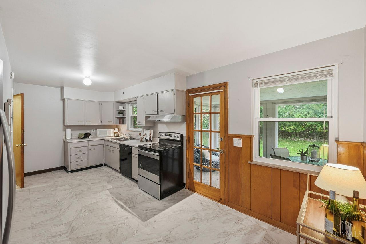 4384 Yakima Court