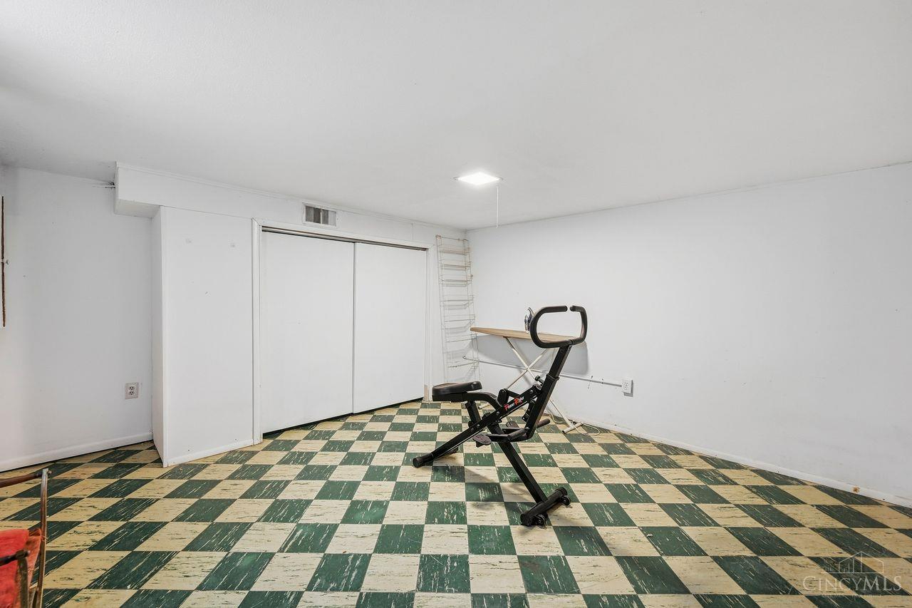 4384 Yakima Court
