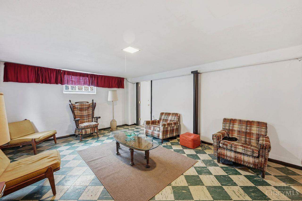 4384 Yakima Court