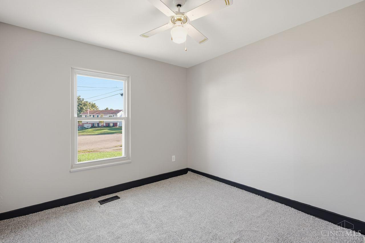 12109 Seaford Drive