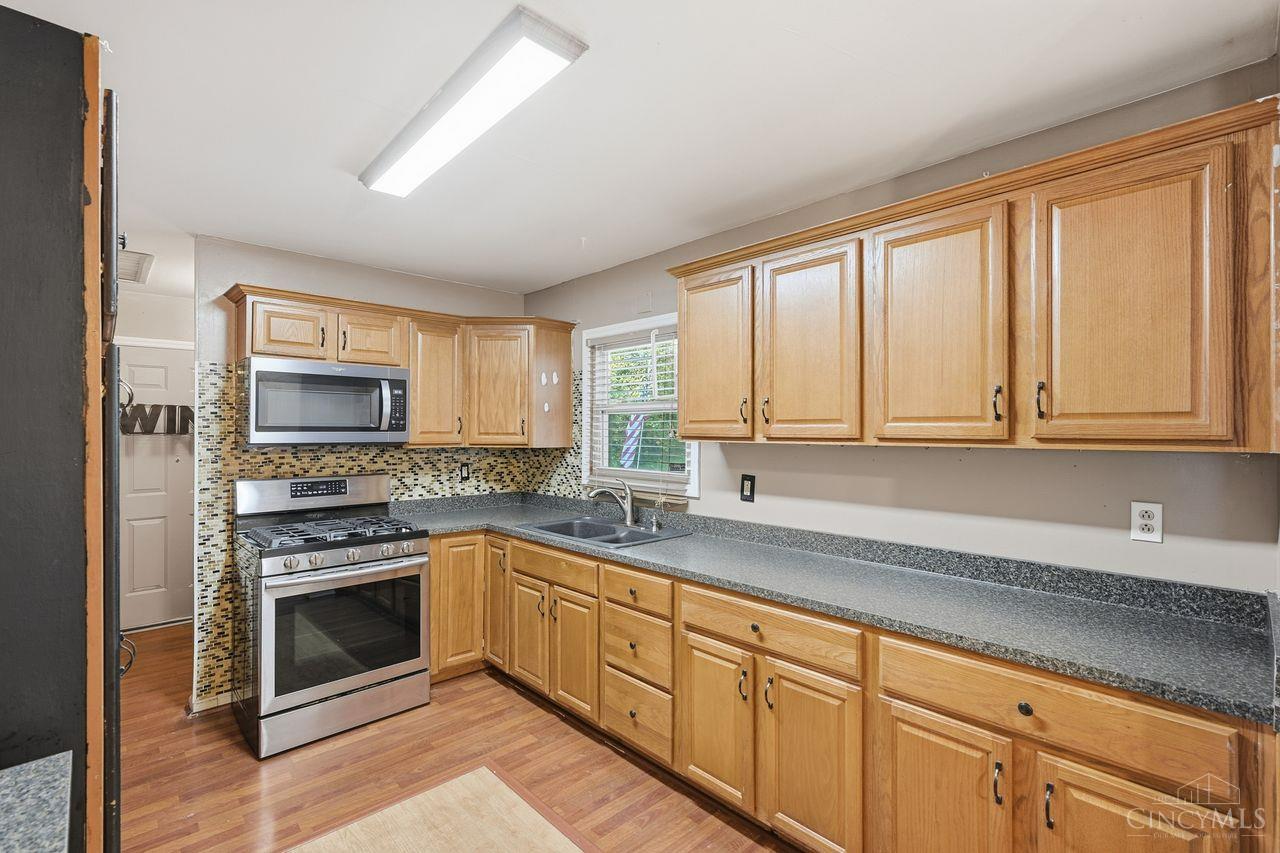 12109 Seaford Drive
