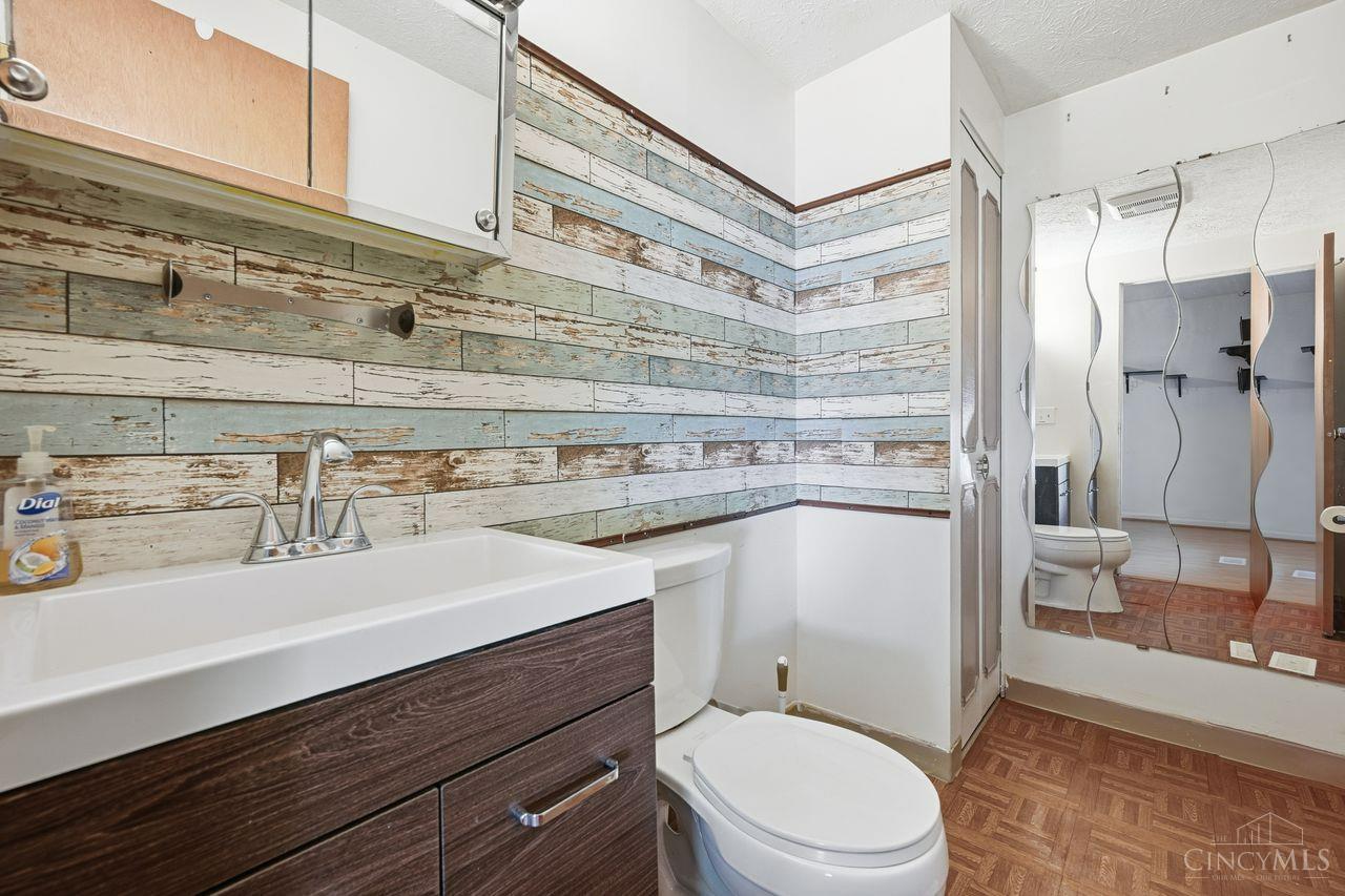 12109 Seaford Drive