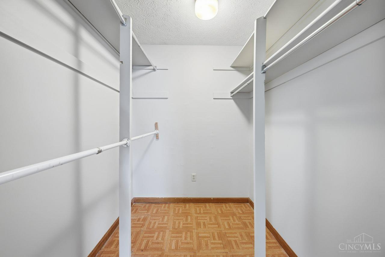 12109 Seaford Drive