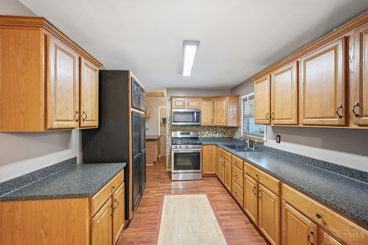 12109 Seaford Drive