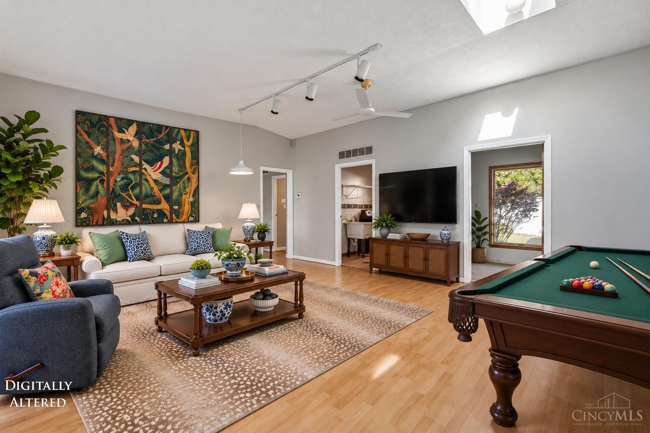 12109 Seaford Drive