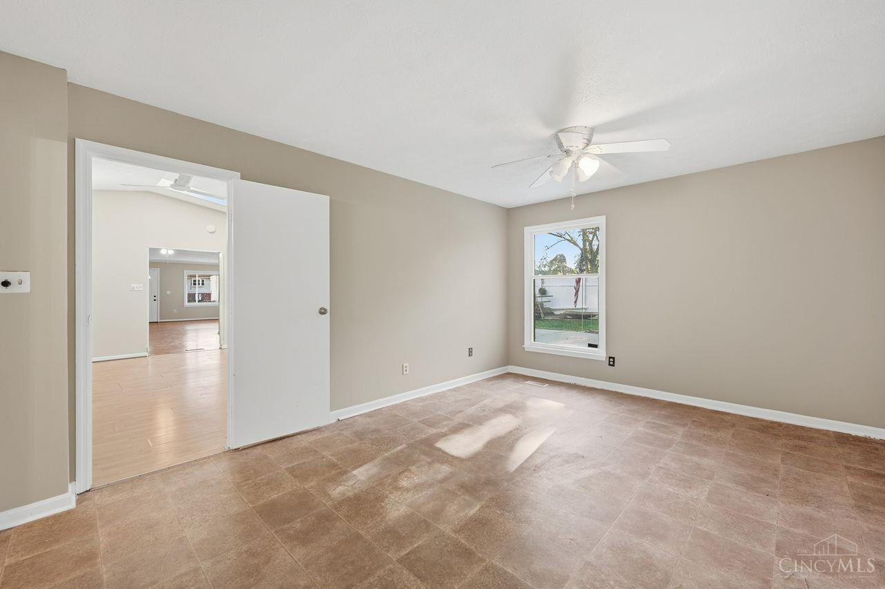 12109 Seaford Drive